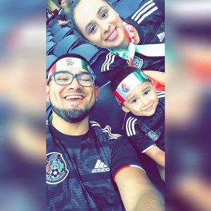 Meet your Posher, Dalia